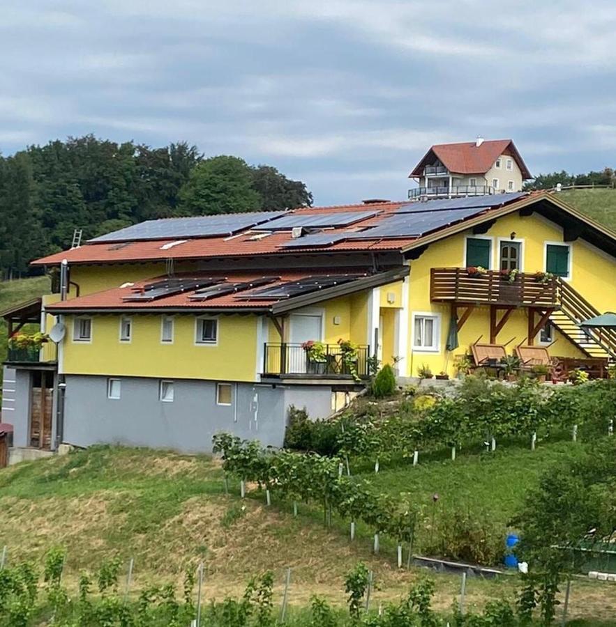 Gästezimmer Klopfer Sankt Johann im Saggautal Exteriör bild