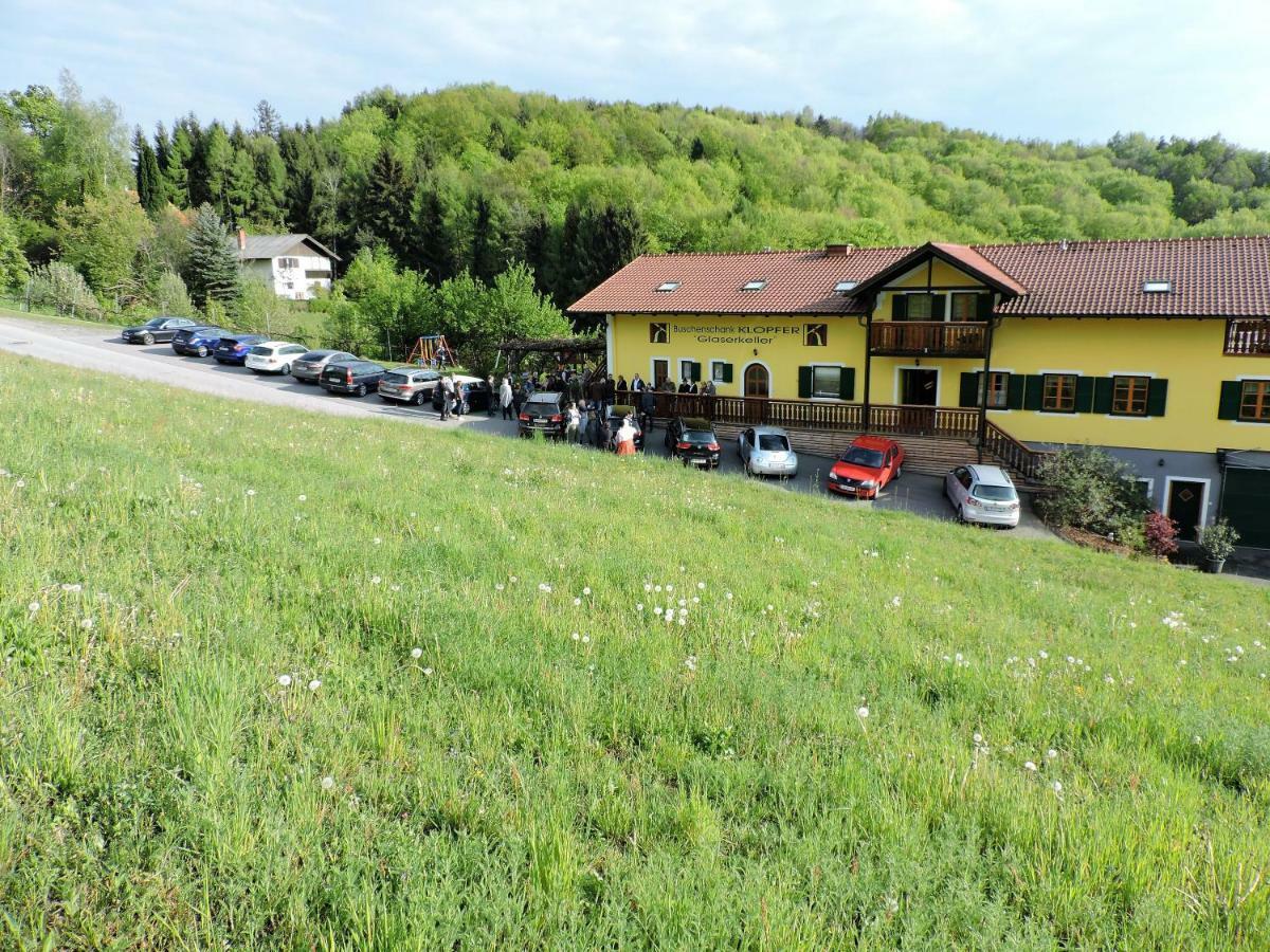 Gästezimmer Klopfer Sankt Johann im Saggautal Exteriör bild
