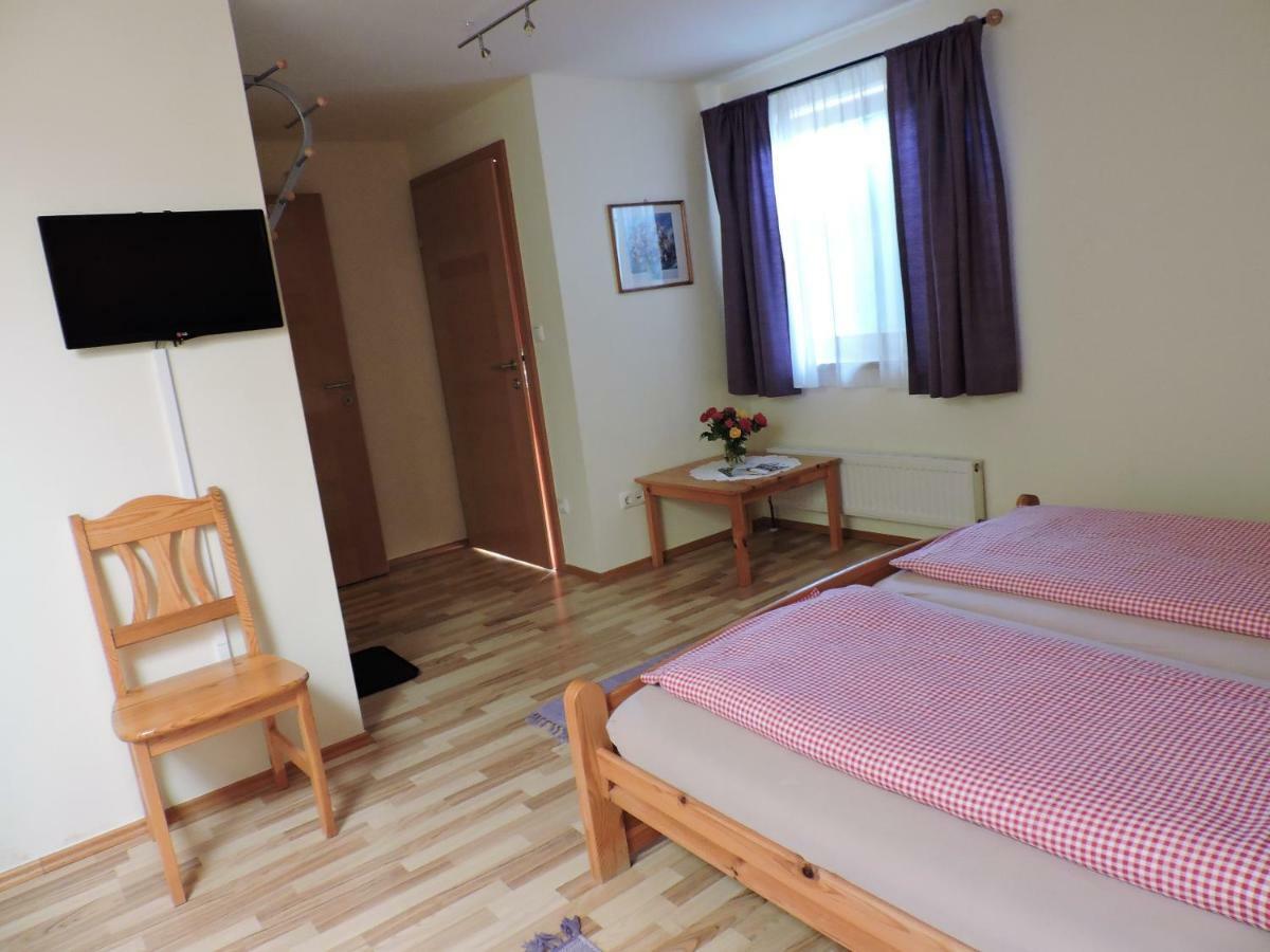 Gästezimmer Klopfer Sankt Johann im Saggautal Exteriör bild