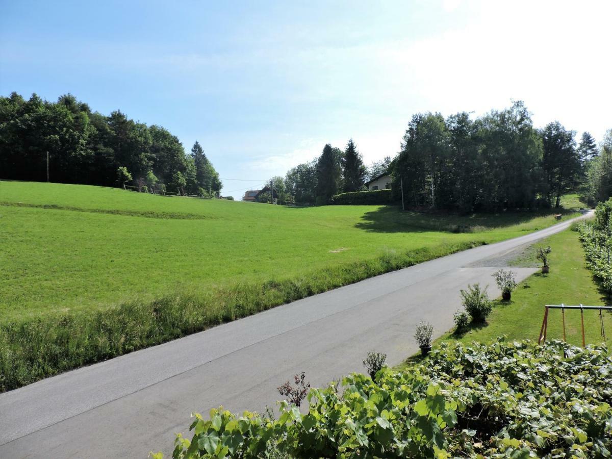 Gästezimmer Klopfer Sankt Johann im Saggautal Exteriör bild